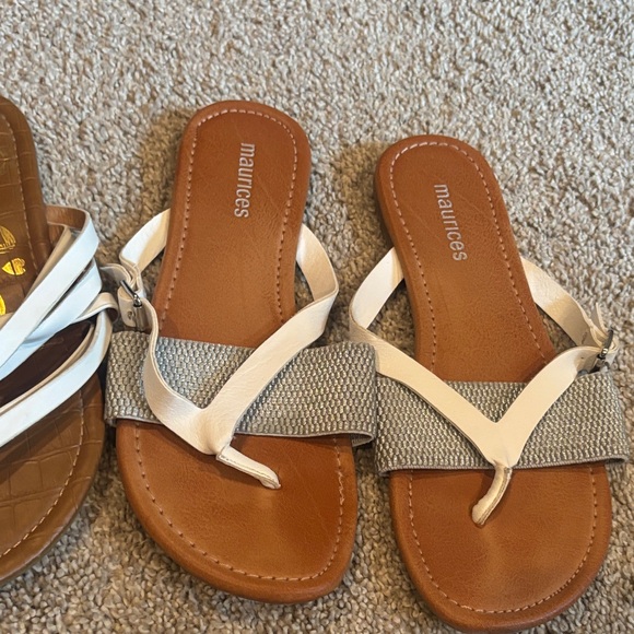 Assorted Flip Flops Collection - Picture 13 of 16